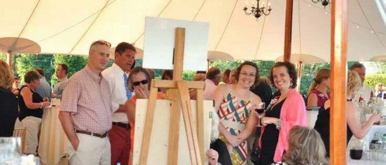 wedding entertainment in new hampshire includes wedding caricature art and live entertainment
